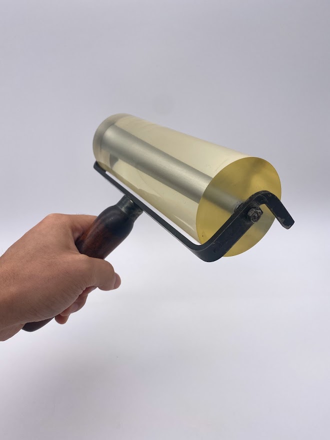 お客様ご愛用の枠に取り付けた完成品ウレタンハンドローラー
