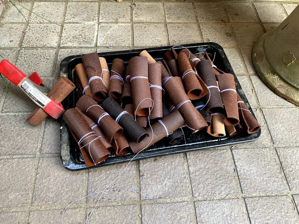 サービス手革 (巻き仕上品)